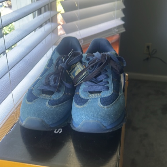 Marc Jacob's jogger shoes - Picture 3 of 5